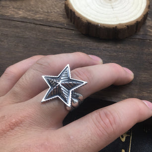 Modern Men's Vintage Star Silver Ring