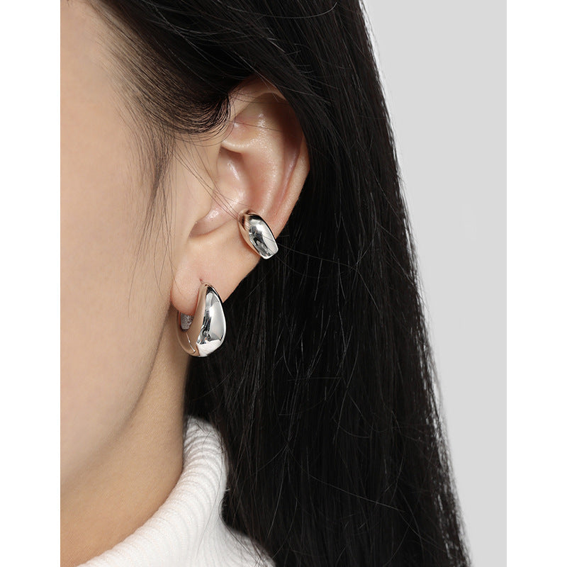 French Retro curved S Silver Earring.