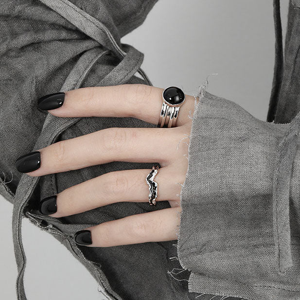 Men Simple Round Black Agate Silver Ring