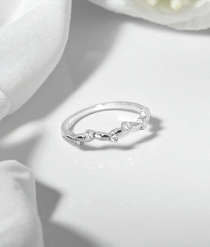 Petite Bloom Silver Ring