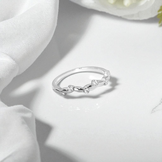Petite Bloom Silver Ring