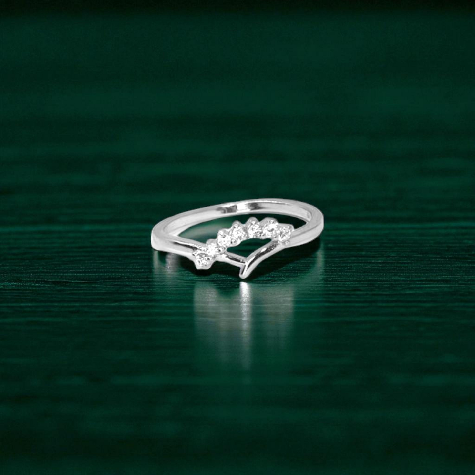 Whisper Star Silver Ring