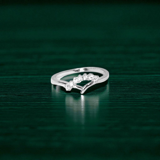 Whisper Star Silver Ring