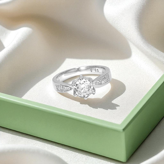 Timeless Petal Solitaire Silver Ring